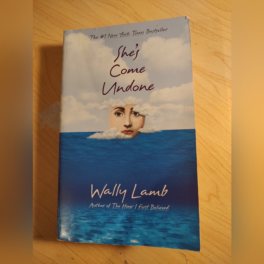 SHE'S COME UNDONE - Brand New book